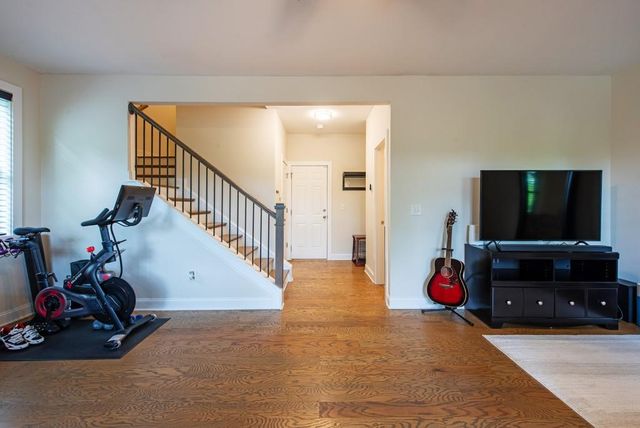 2128 Olde Georgian Ter, Atlanta, GA 30318