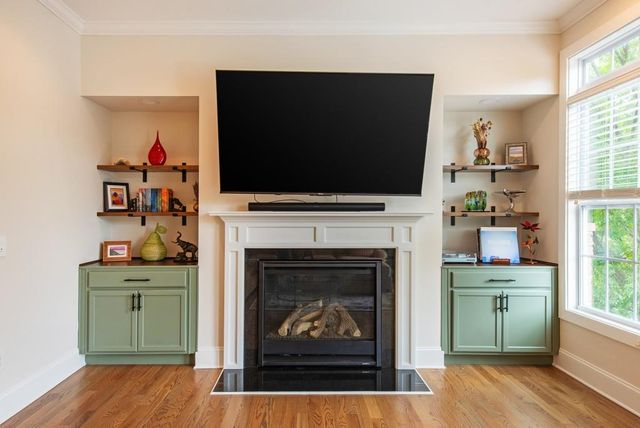 2128 Olde Georgian Ter, Atlanta, GA 30318