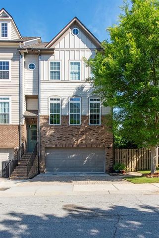 2128 Olde Georgian Ter, Atlanta, GA 30318
