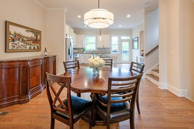 2128 Olde Georgian Ter, Atlanta, GA 30318