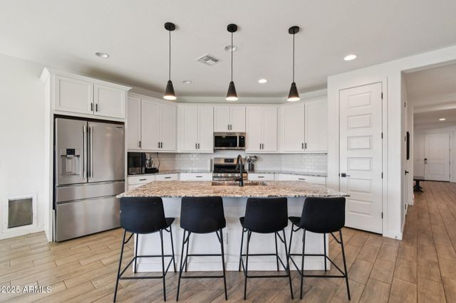 2333 E MEADOWVIEW Drive, Gilbert, AZ 85298