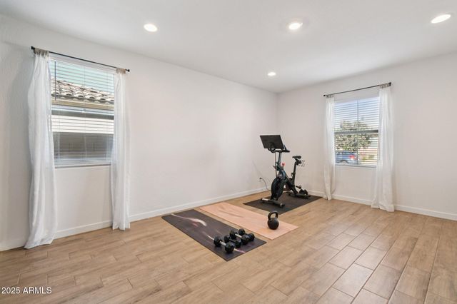 2333 E MEADOWVIEW Drive, Gilbert, AZ 85298