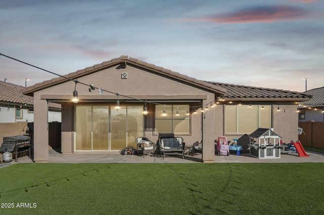 2333 E MEADOWVIEW Drive, Gilbert, AZ 85298