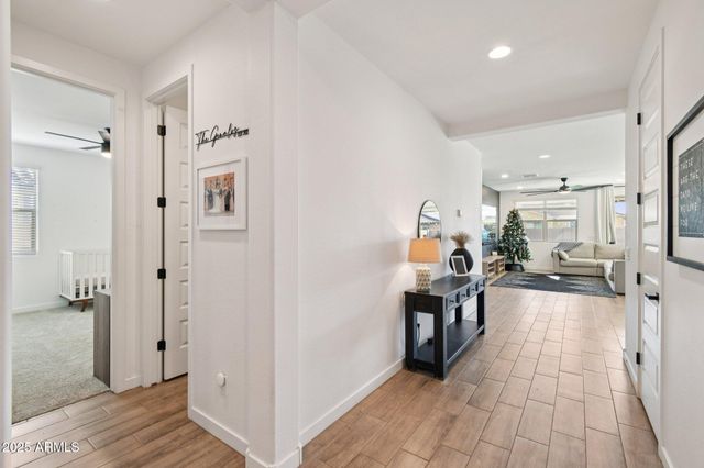 2333 E MEADOWVIEW Drive, Gilbert, AZ 85298