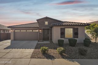 2333 E MEADOWVIEW Drive, Gilbert, AZ 85298
