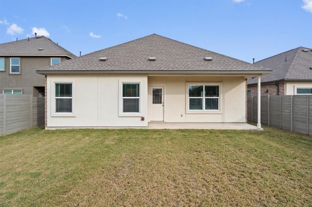 424 Wolf Springs RD, Georgetown, TX 78628