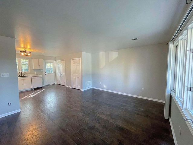 136-140 Meadows Circle, Crown Point, IN 46307