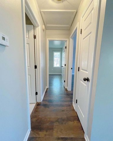 136-140 Meadows Circle, Crown Point, IN 46307