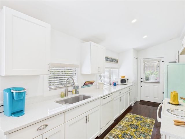 859 20th Street, Vero Beach, FL 32960