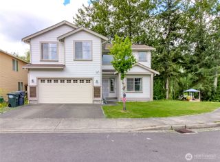 9506 10th Street E, Tacoma, WA 98445