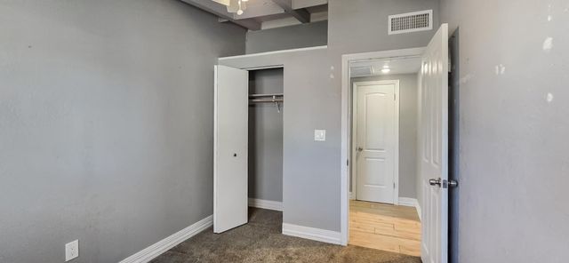 206 W 20th St, Tracy, CA 95376