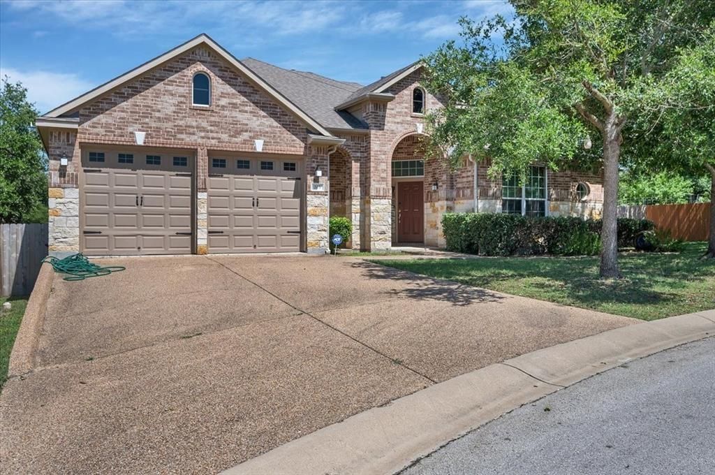 203 Raindance CV, Austin, TX 78737