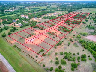 1229 Twin Oaks Dr, Blanchard, OK 73010