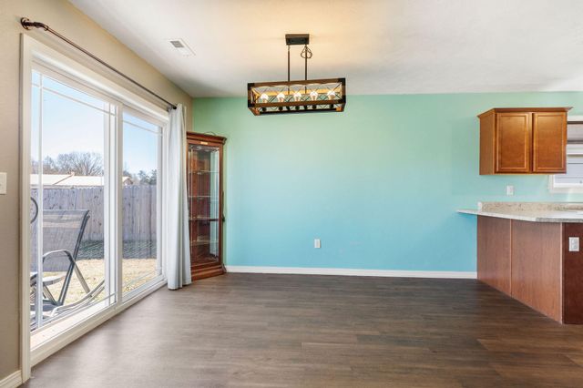 135 Travis Street, Hollister, MO 65672