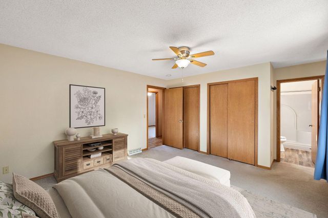 402 25th Street SW, Rochester, MN 55902