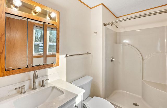 402 25th Street SW, Rochester, MN 55902