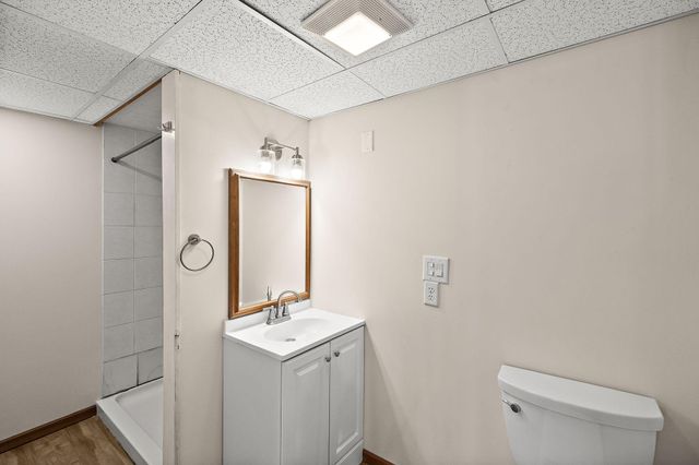 402 25th Street SW, Rochester, MN 55902