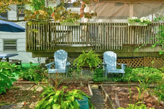 34 BERKSHIRE DRIVE, Berkeley Heights Twp., NJ 07922