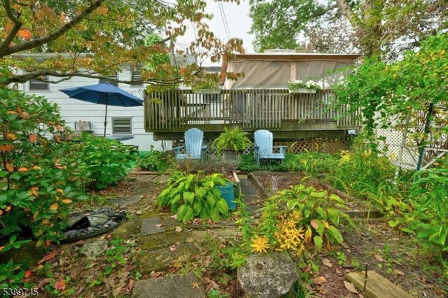 34 BERKSHIRE DRIVE, Berkeley Heights Twp., NJ 07922