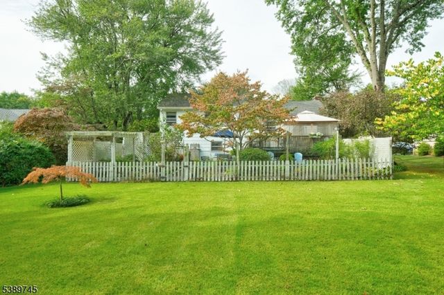 34 BERKSHIRE DRIVE, Berkeley Heights Twp., NJ 07922