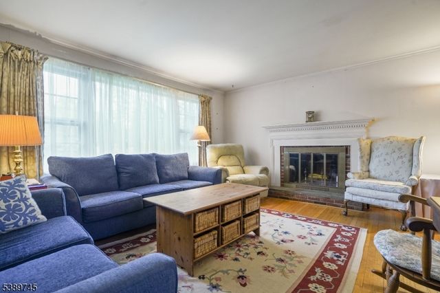 34 BERKSHIRE DRIVE, Berkeley Heights Twp., NJ 07922