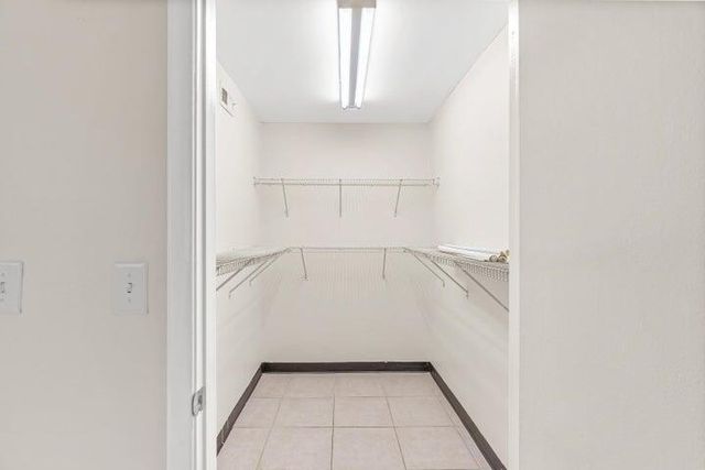 1880 N Congress Avenue 104, West Palm Beach, FL 33401