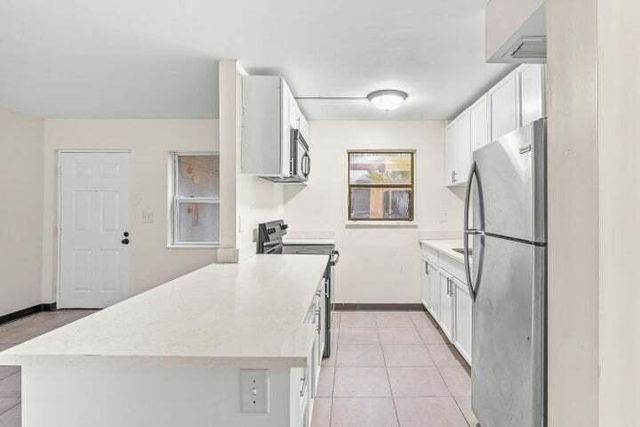 1880 N Congress Avenue 104, West Palm Beach, FL 33401