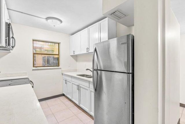 1880 N Congress Avenue 104, West Palm Beach, FL 33401