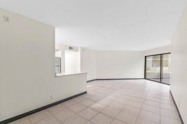 1880 N Congress Avenue 104, West Palm Beach, FL 33401
