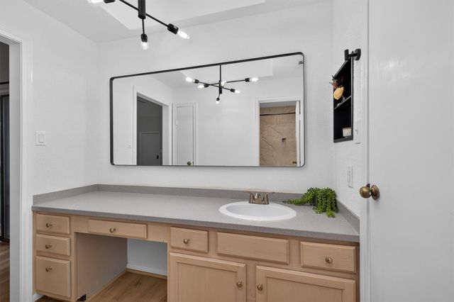 11711 Memorial Drive 621, Houston, TX 77024