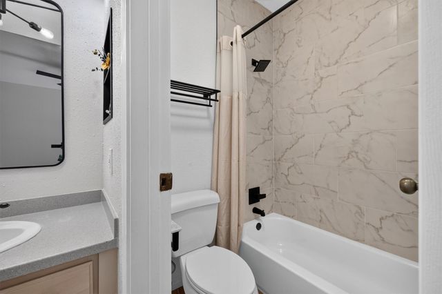 11711 Memorial Drive 621, Houston, TX 77024
