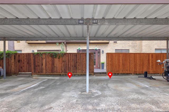 11711 Memorial Drive 621, Houston, TX 77024