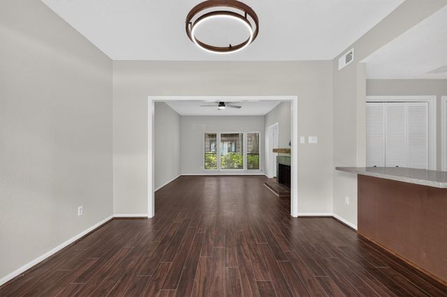 11711 Memorial Drive 621, Houston, TX 77024