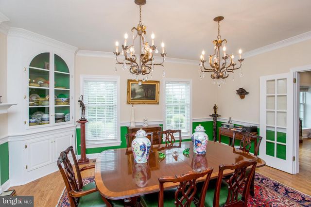 5584 LOWER MOUNTAIN RD, New Hope, PA 18938