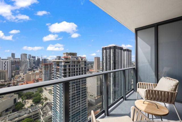 159 NE 6th St 3512, Miami, FL 33132