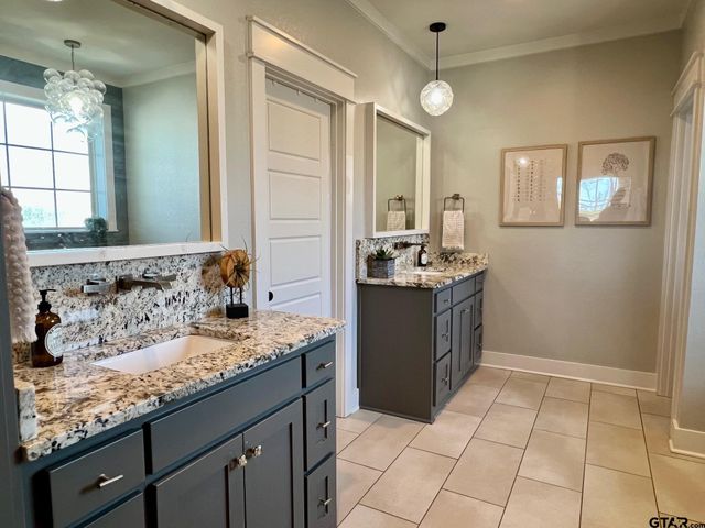 11923 C R 166, Tyler, TX 75703