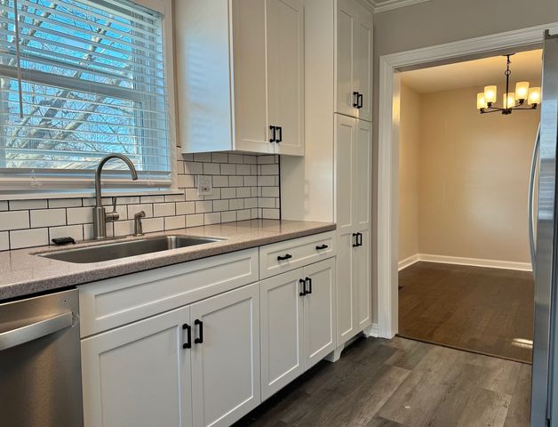 22 Howard Avenue, Hillside, IL 60162