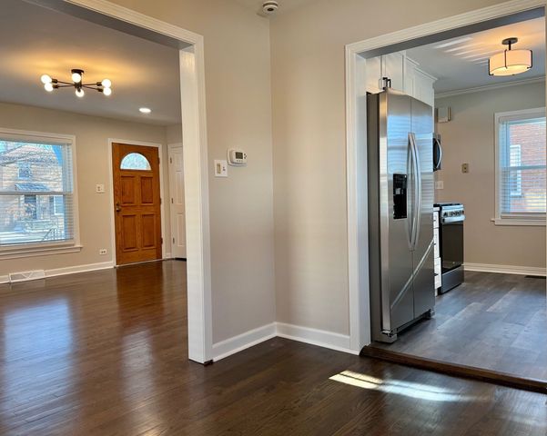 22 Howard Avenue, Hillside, IL 60162