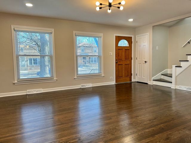 22 Howard Avenue, Hillside, IL 60162