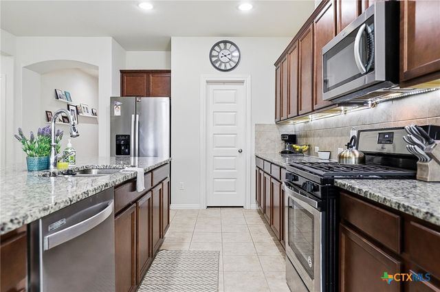 158 Fern Drive, Buda, TX 78610