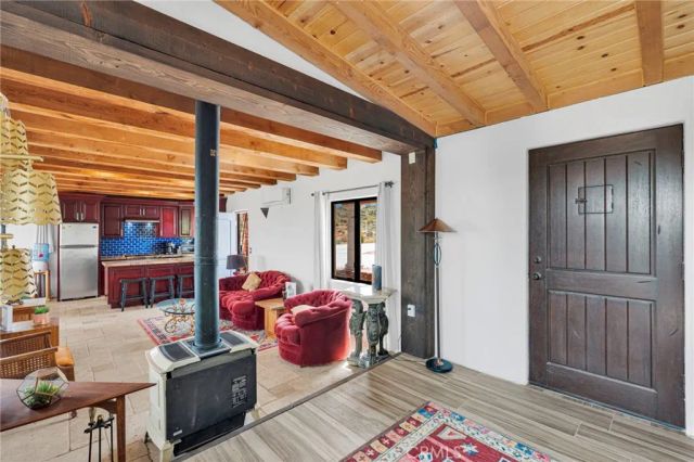 7985 Baker, Lucerne Valley, CA 92356