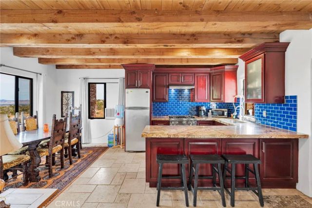 7985 Baker, Lucerne Valley, CA 92356