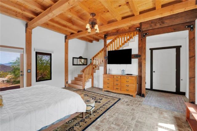 7985 Baker, Lucerne Valley, CA 92356