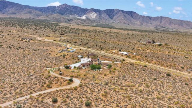 7985 Baker, Lucerne Valley, CA 92356