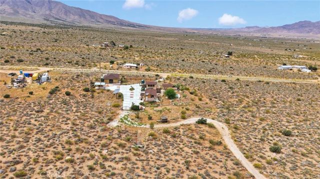 7985 Baker, Lucerne Valley, CA 92356