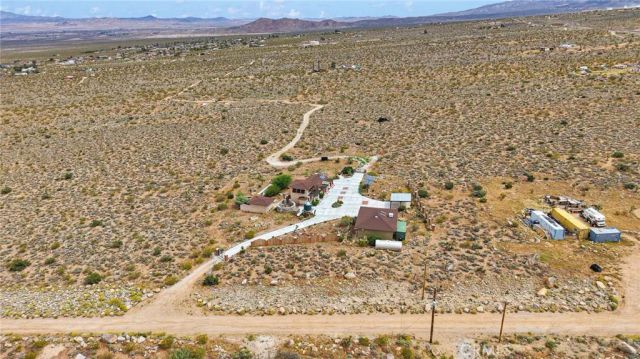 7985 Baker, Lucerne Valley, CA 92356