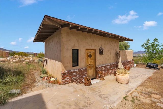 7985 Baker, Lucerne Valley, CA 92356