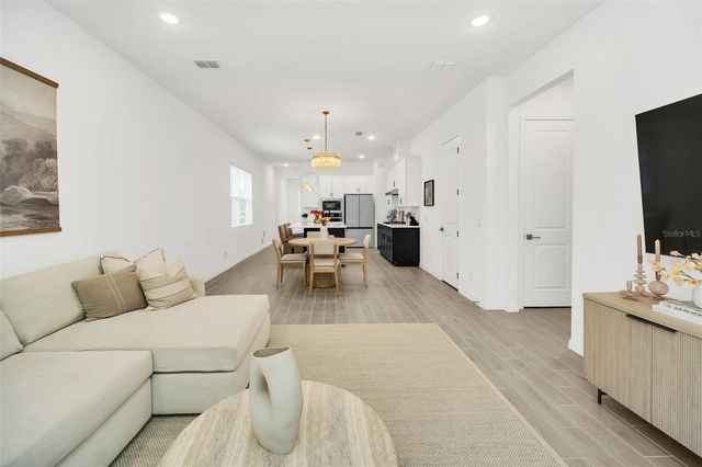 2211 EMERALD SPRINGS DRIVE 101, Apopka, FL 32712