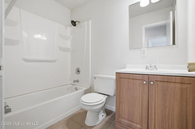 16205 Seville Court, Biloxi, MS 39532