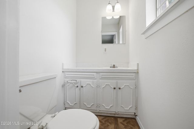 16205 Seville Court, Biloxi, MS 39532